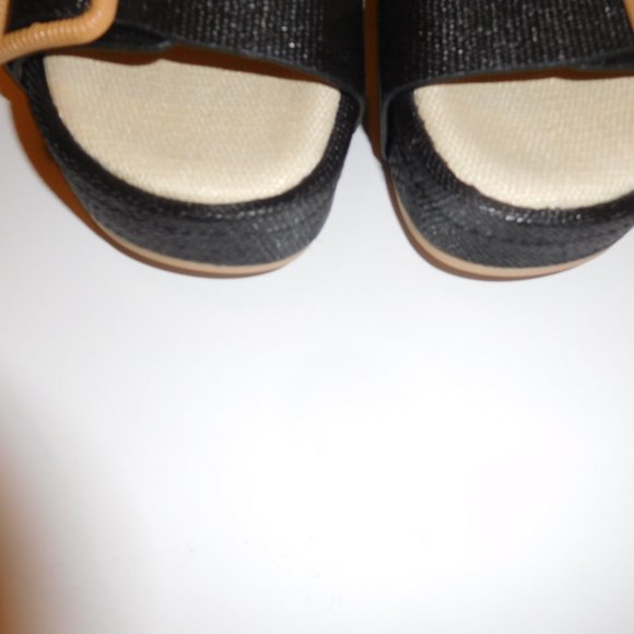 Dolce Vita Coryn Black/Beige Platform Sandals/Slides—Size 6 - Picture 5 of 8